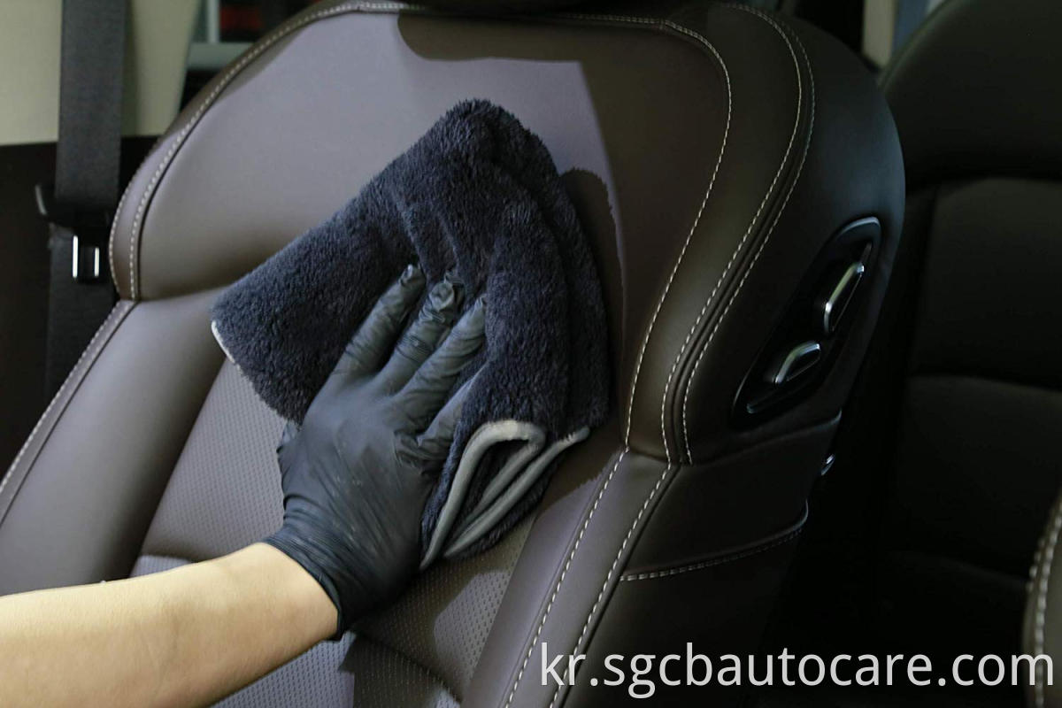 car cleaning towel